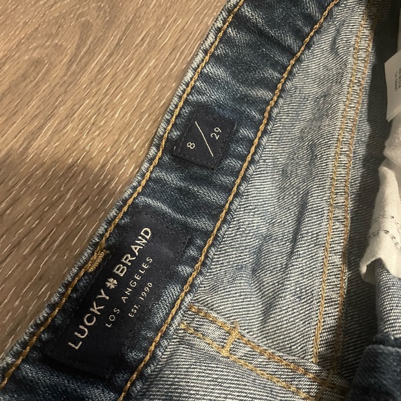 Lucky brand shorts - Picture 3 of 3